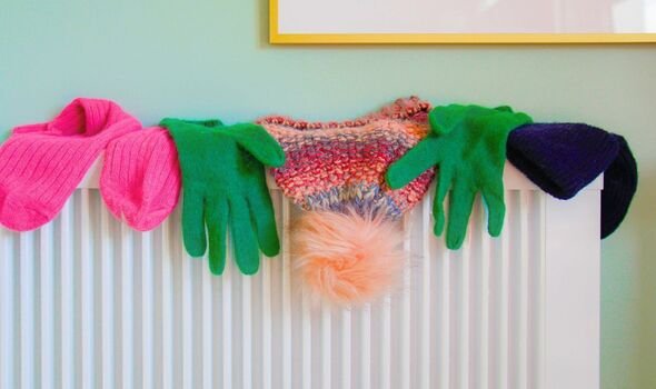 Clean Radiators with Hairdryer: Heat Homes Twice as Fast