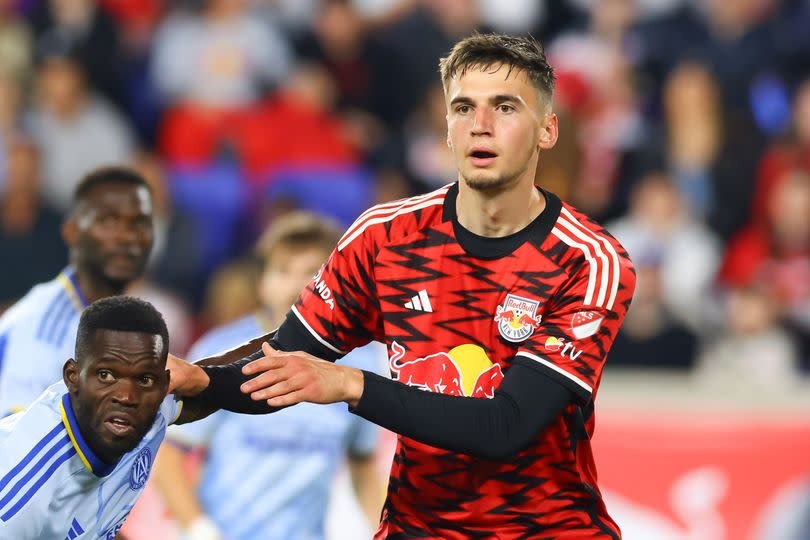 Bristol City Advances on Deal for Red Bulls Defender Noah Eile