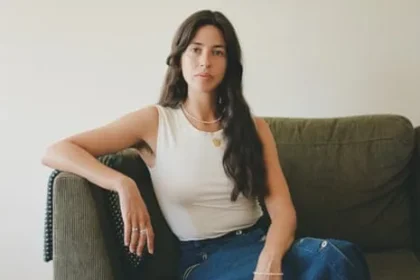 Jean by Madeleine Dunnigan: Queer Teen Lust and Hidden Secrets