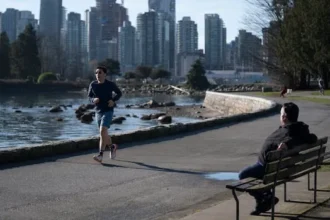 Vancouver Blooms Early as Toronto Faces Record Snow