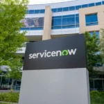 ServiceNow Stock Drops 60% from Peak: AI Drives Future Growth