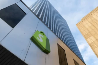 Shopify Shares Surge 11% Premarket on Strong Q4 Revenue Beat