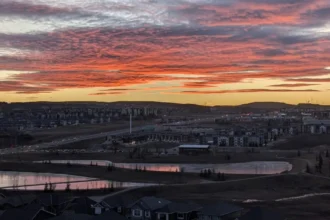 Mild Friday Weather Starts Gradual Cool-Down Trend