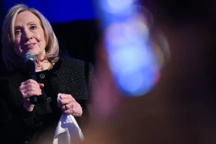 Clinton Accuses Trump of Epstein Files Cover-Up, Demands Public Testimony