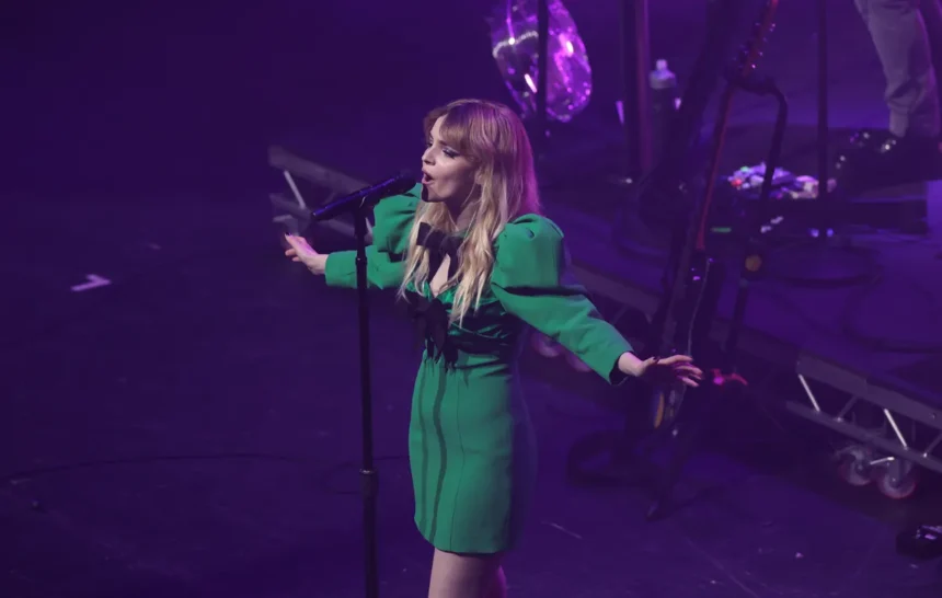 Chvrches Cover ‘Such Great Heights’ and ‘Addicted To Love’ for Tell Me Lies Finale