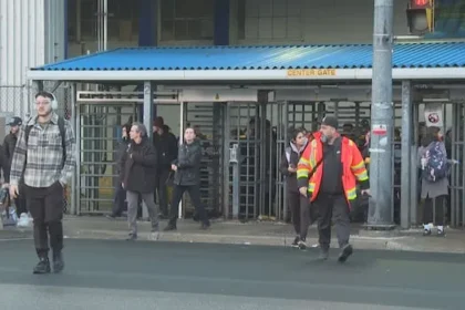 Stellantis Windsor Plant Revives Third Shift, Hires 1,700 Workers