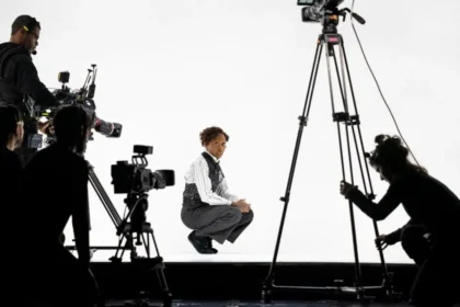 Cynthia Erivo Masters 23 Roles in Daring One-Woman Dracula