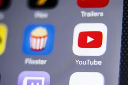 YouTube Outage: Tens of Thousands Hit by Blank Homepage Issues