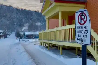 Yukon MLA Urges Fix for Dawson City School Bus Delays
