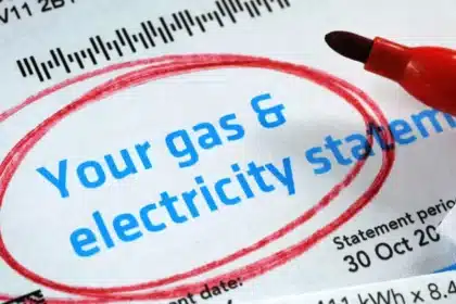 UK Energy Bills Drop £117 Annually from April, Ofgem Announces