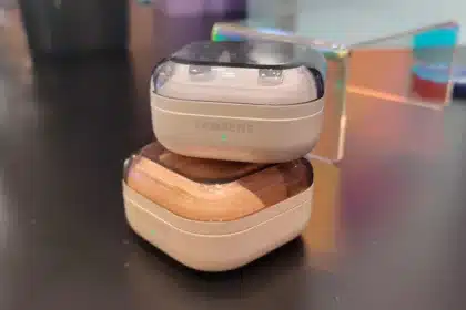 Galaxy Buds 4 Pro: Audio Boosts Impress, Fit Issue Persists After Week 1