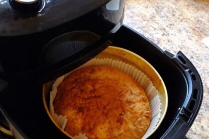 Easy Air Fryer School Cake: Nostalgic Recipe in 30 Minutes