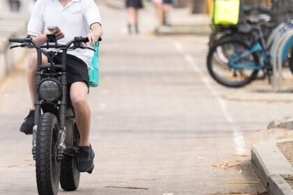 Queensland Labor Seeks CCC Probe into E-Mobility Rebate Fraud