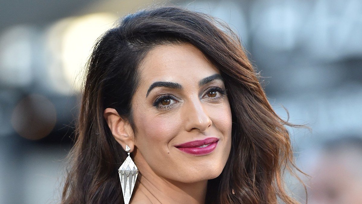 Amal Clooney Dazzles in Vintage 1994 Versace Chainmail Ensemble