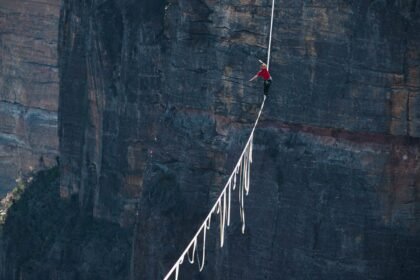 Apple Faces Balancing Act Amid Expanding Subscription Portfolio