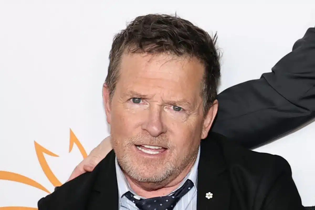 Michael J. Fox’s Surprise Actor Awards Appearance Moves Fans to Tears