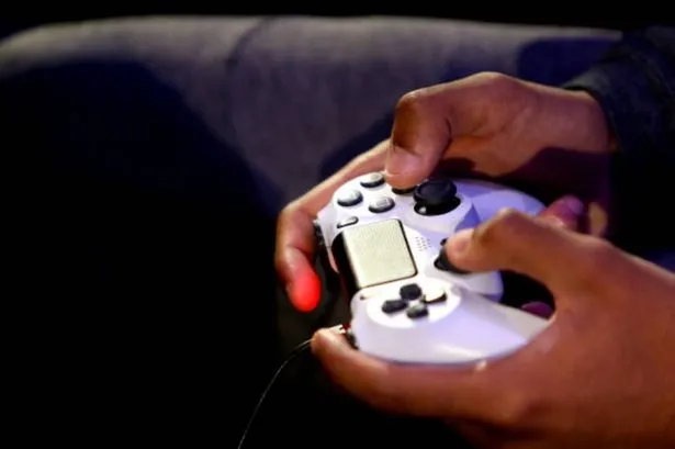 EA Shuts Down Plants vs. Zombies Garden Warfare for 8M PS3, Xbox Users