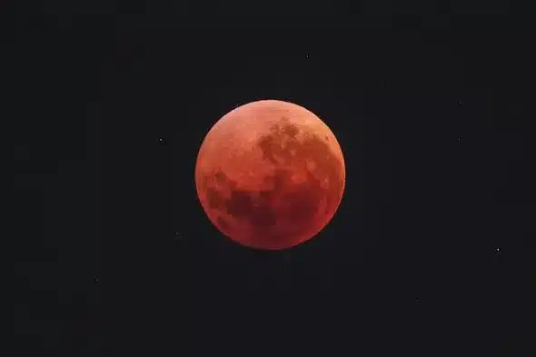 Rare Blood Moon 2026: Total Lunar Eclipse Visible Tonight