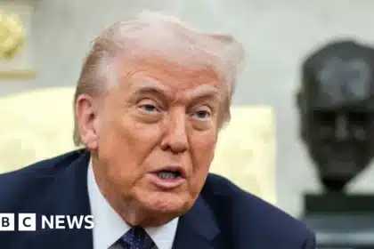 Trump Labels Starmer ‘No Winston Churchill’ in Iran Strikes Row