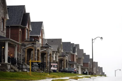 Toronto Listings Plunge 18% in February as Sellers Retreat