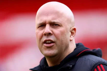 Slot Urged to Bench Kerkez for Robertson in UCL Knockout Clash