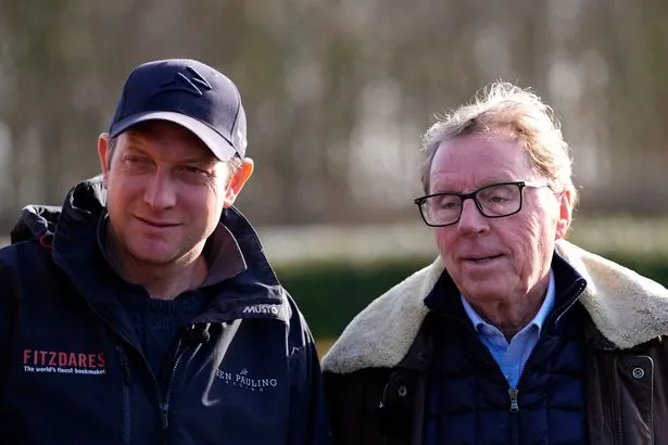 Harry Redknapp Hails Jockeys’ Bravery Over Footballers at Cheltenham