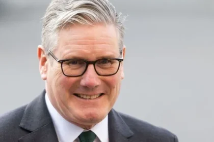 MPs Slam Starmer for Timing Mandelson Files Release After PMQs