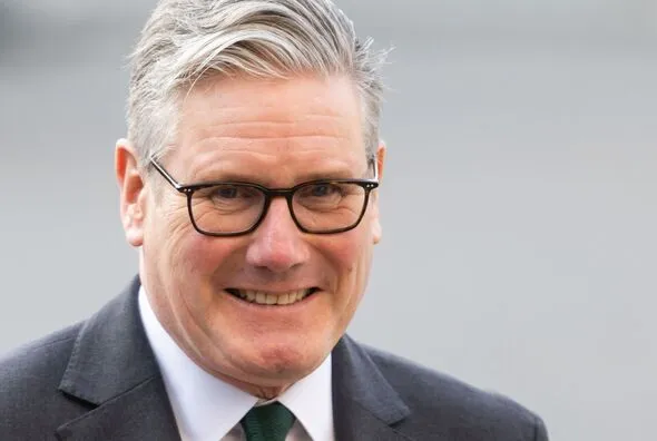 MPs Slam Starmer for Timing Mandelson Files Release After PMQs