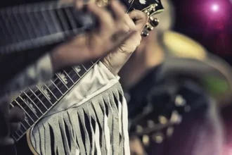 Strands March 13 Hints: Crack Mountain Band Puzzle Today