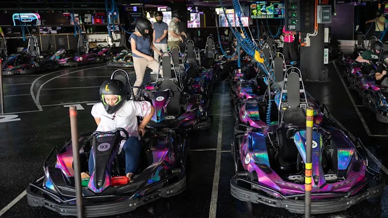 Sydney Rooftop Go-Kart Track Faces Closure in Parking Clash