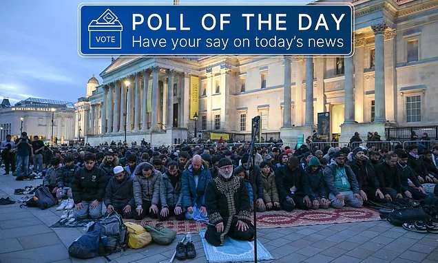 Badenoch Accuses Starmer of Appeasing Muslims Amid Green Threat