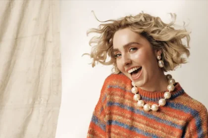 SNL UK Stars Jack Shep and Annabel Marlow Shine in Episode 2