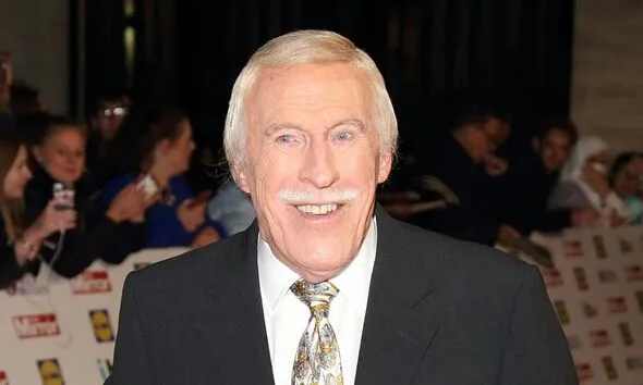 Urban Explorers Reveal Eerie Decay in Bruce Forsyth’s Abandoned Mansion