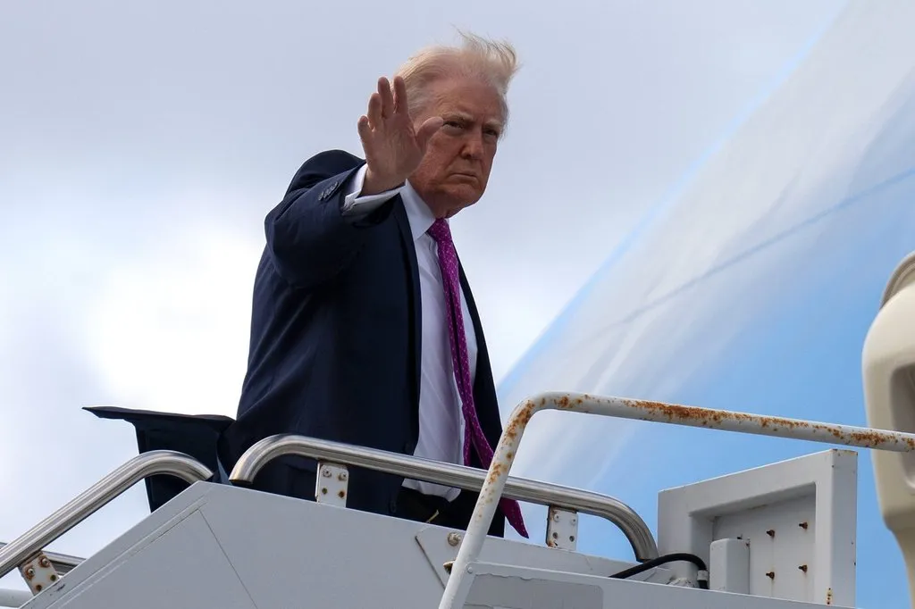 DeSantis Signs Bill Renaming Palm Beach Airport After Trump
