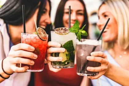 Flatmate Orgies Exhaust Woman: Real-Life Dilemmas Exposed