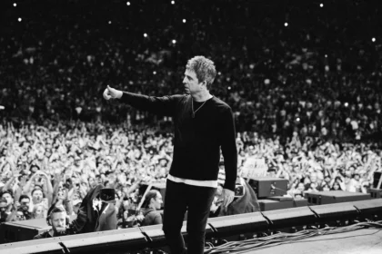 Noel Gallagher’s Oasis Morning Glory Guitar Hits Sotheby’s Auction