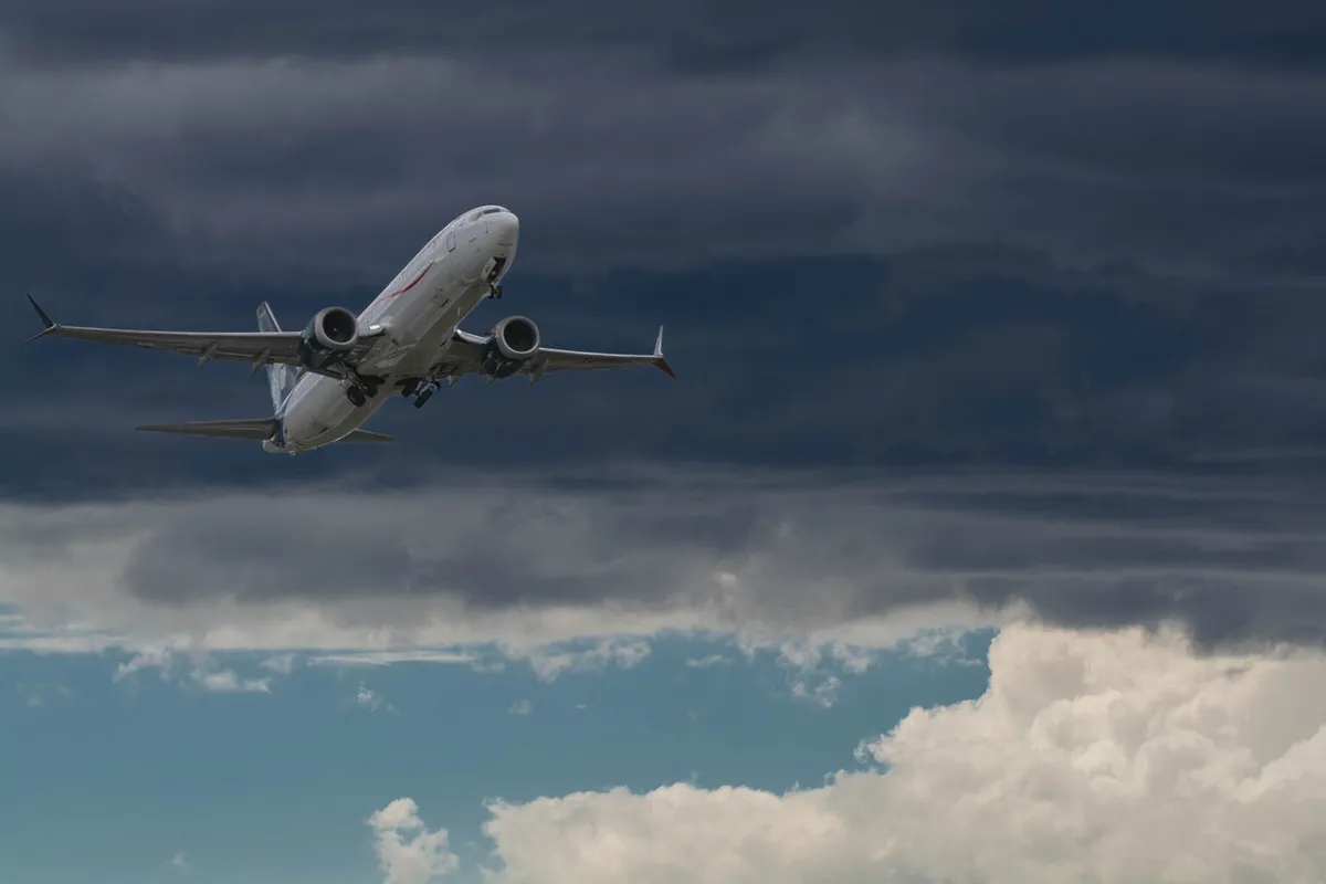 Delta Air Lines Resilient Amid Volatility, Strong Buy Long-Term