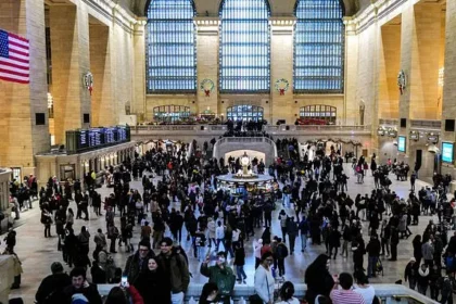 Two Injured in Shooting and Stabbing Spree at NYC Grand Central