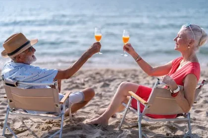 UK Retirees to Australia, Canada Miss £77,585 Pension