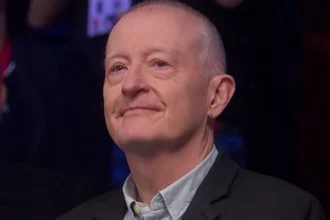 Snooker Stars Fight Tears in Tribute to Legend John Virgo at Crucible