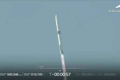 Blue Origin Reuses Rocket Booster First in New Glenn NG-3 Mission