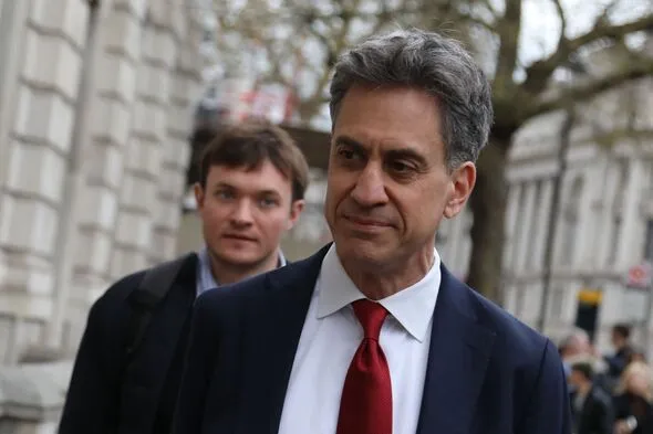 Miliband Doubles Down on Clean Energy Amid Bill Hike Fears