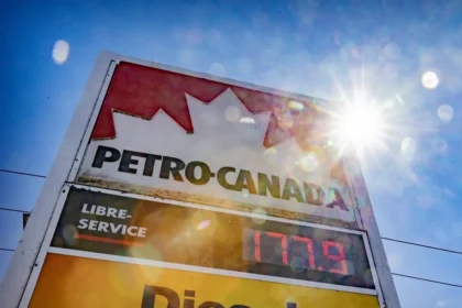 Soaring Gas Prices and Trade Tensions Signal Prolonged Drop in US-Canada Travel