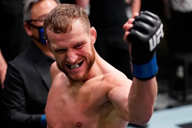 UFC Veteran Davey Grant Targets Win Over Luna, Backs Rousey Return