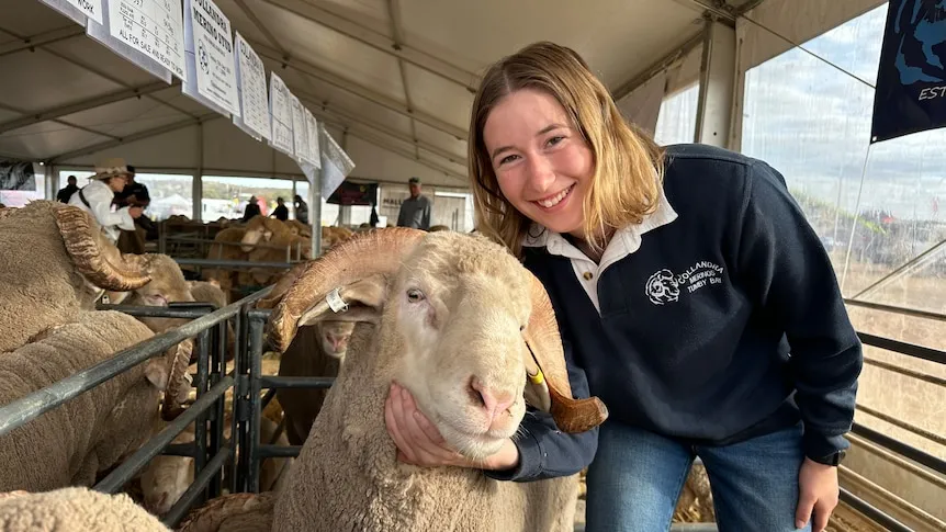 Thousands Defy High Fuel Costs for Broken Hill Agfair