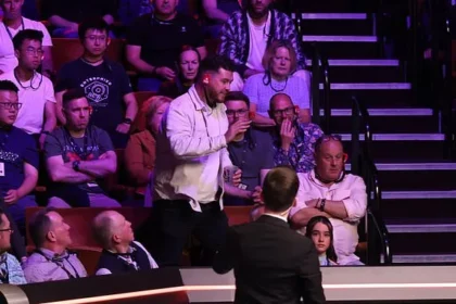 Fan Ejected from Snooker World Semi for Epstein Files Outburst