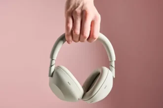 F1 Star Damson Idris Sports Sony’s New Premium Headphones in NYC