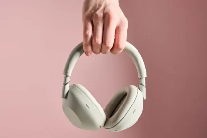 F1 Star Damson Idris Sports Sony’s New Premium Headphones in NYC
