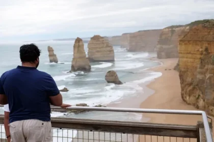 Governments Approve Gas Field Near Twelve Apostles Coastline