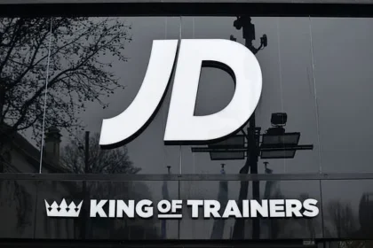 JD Sports Predicts Muted Growth, Profit Decline Amid War